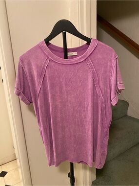 Zenana Outfitters Washed Lavender Short Sleeve Tee size small/medium